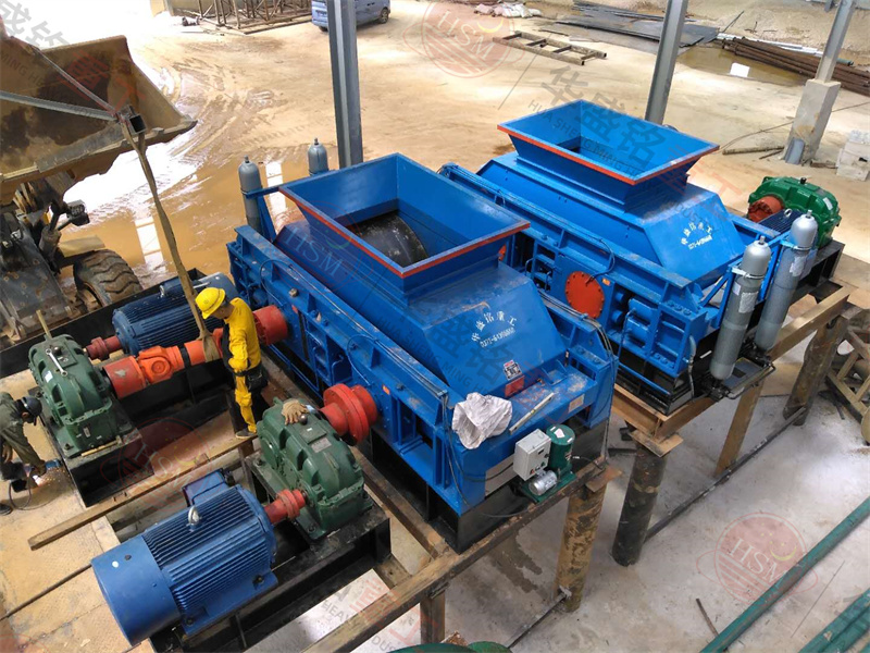 對輥制砂機(jī) 對輥制砂機(jī)