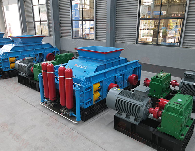 輝綠巖太硬難制砂？對輥制砂機(jī)輥皮耐磨，專破硬料產(chǎn)量穩(wěn)