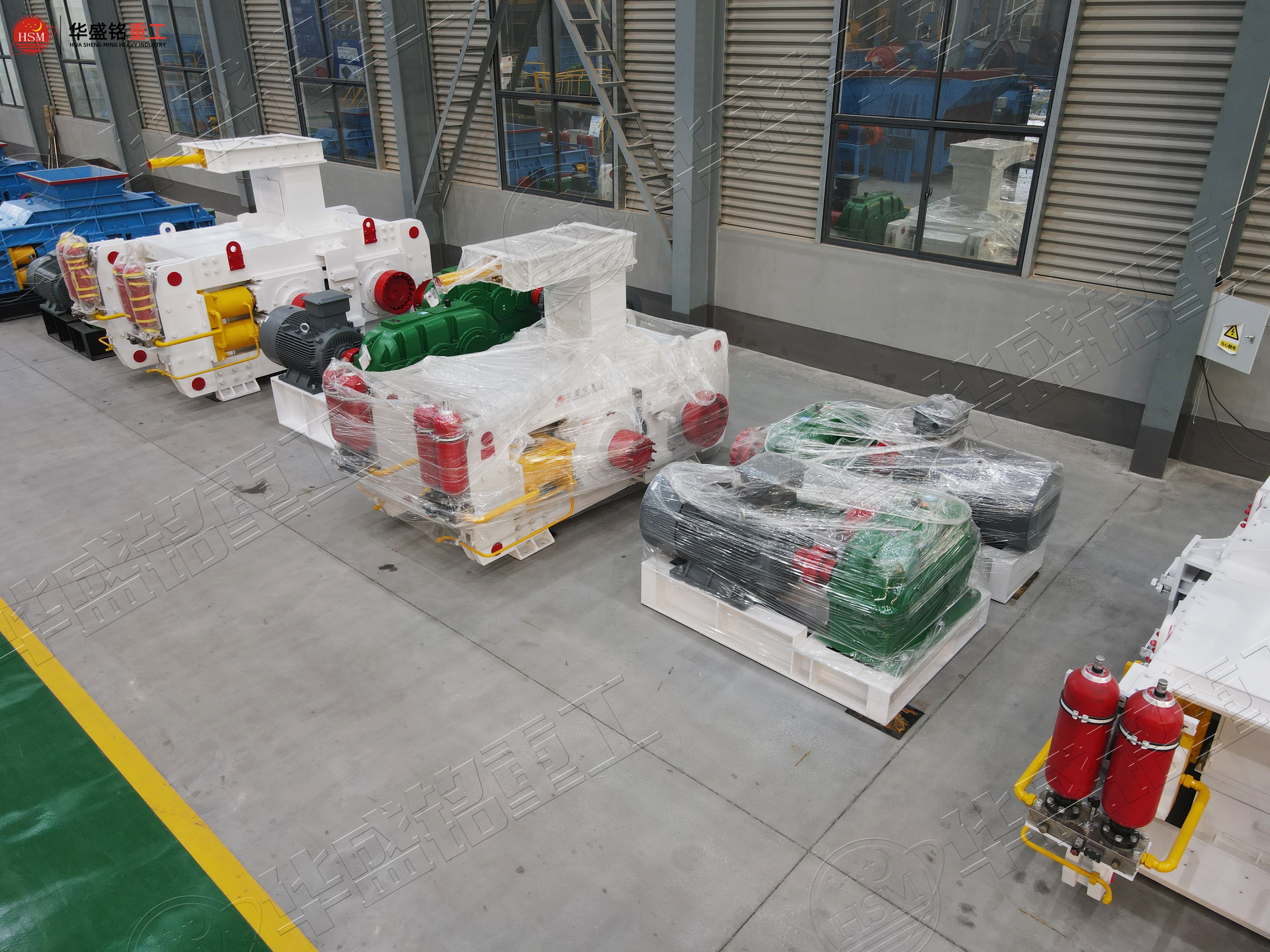 稀土礦、磷礦、銅礦全拿下！華盛銘高壓輥磨機(jī)破解“硬、粘、雜”難題